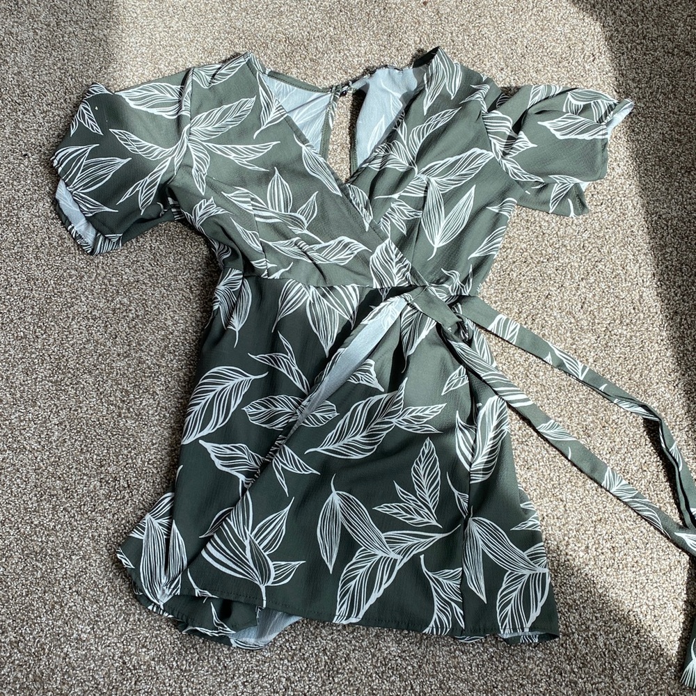 Vintage hawaiian print Wrap Dress